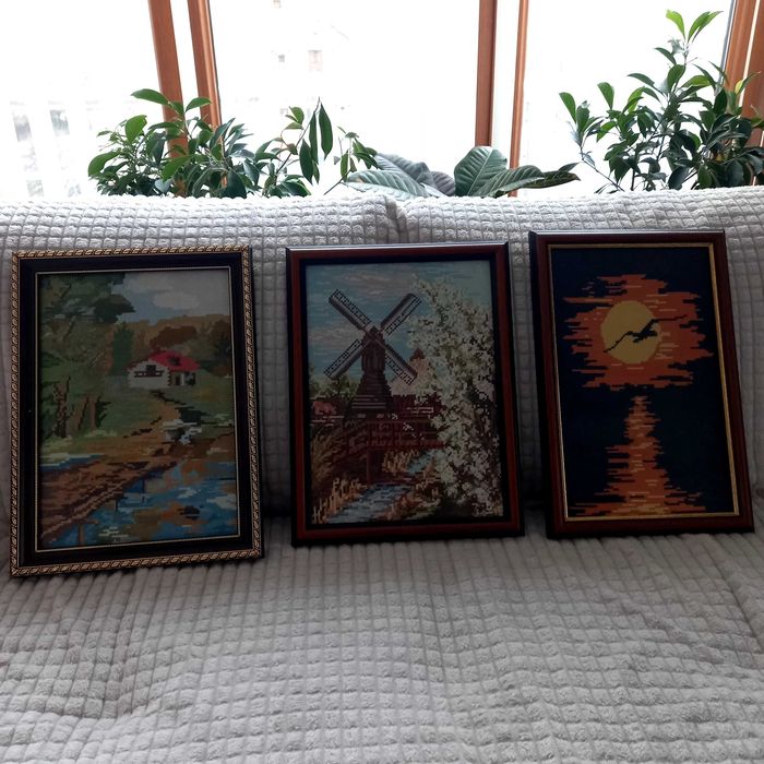 Гоблени 3 броя, с размери 25х35