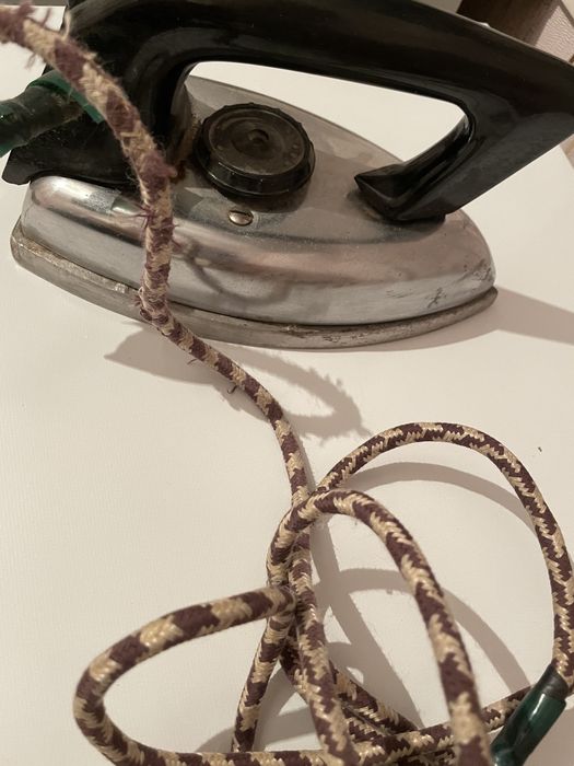 Утюг советский