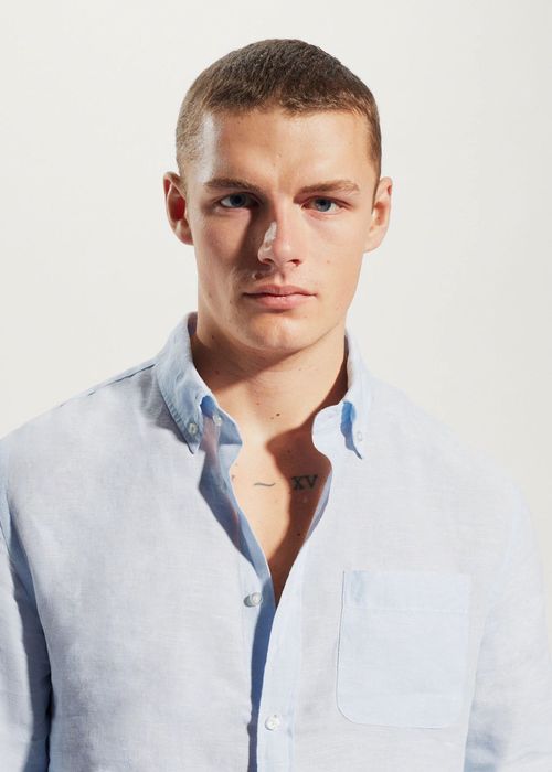 MANGO. 100% лён. Голубая рубашка