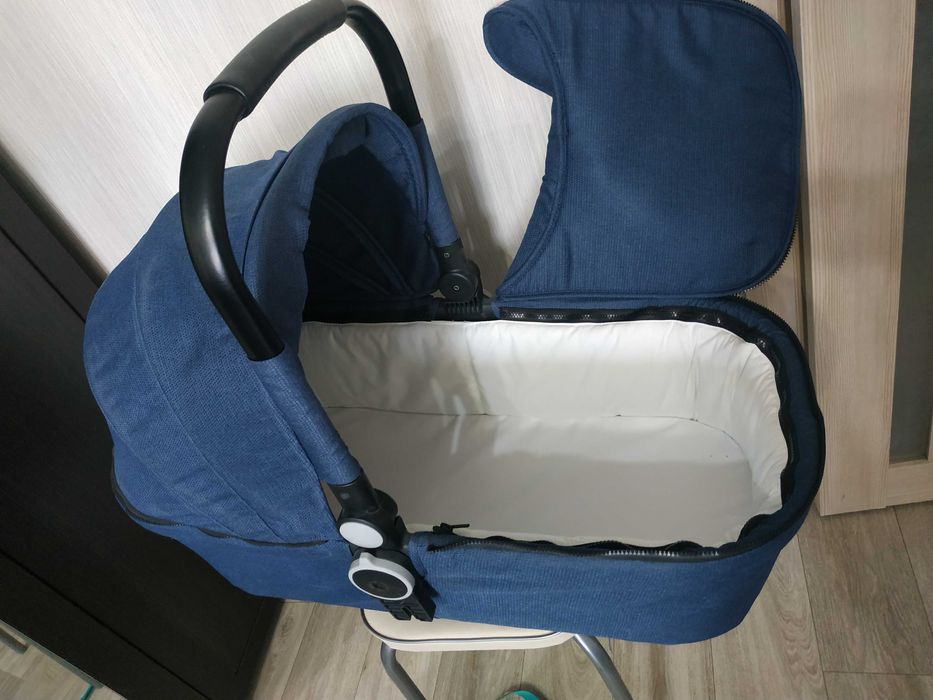 Продается коляска Skillmax Babylux 2 в 1, б/у.