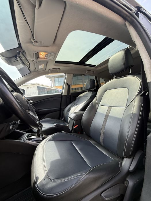 Trekir primer kraskasi kapot krilo