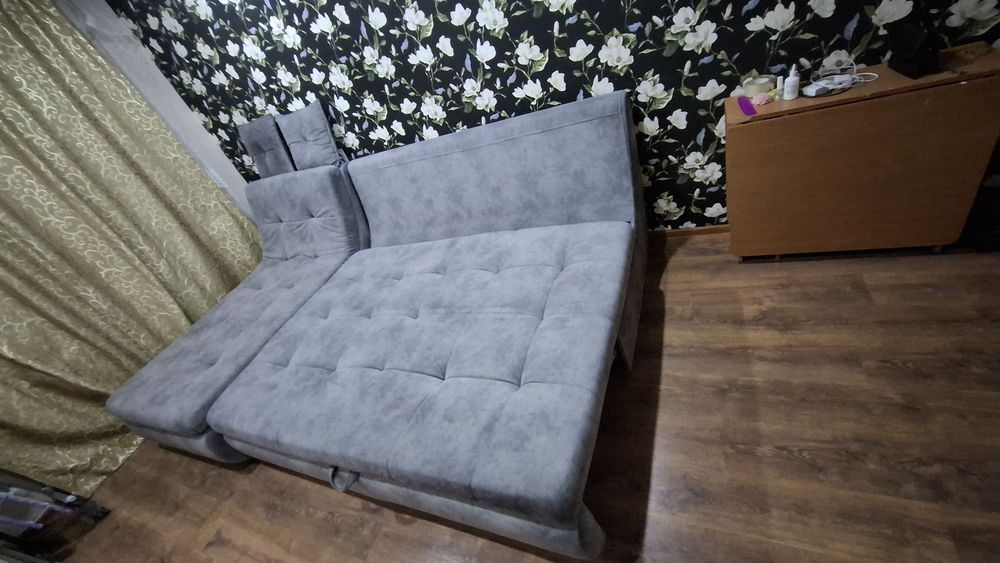 Продаётся диван и кресло