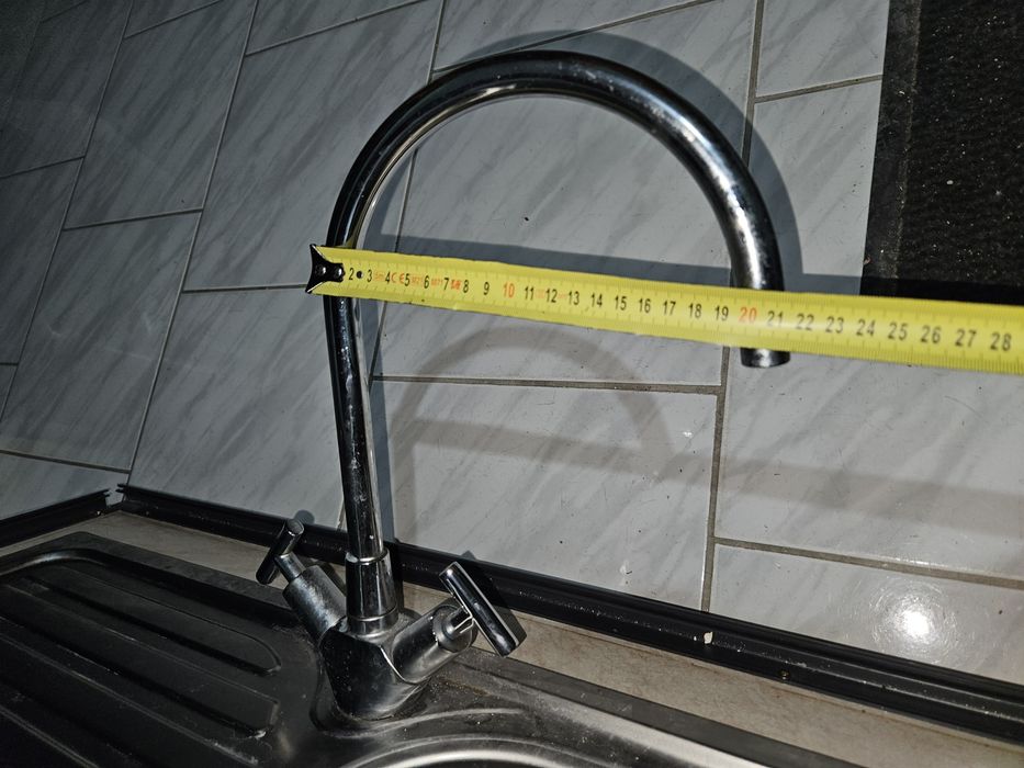 Мивка за кухня със сифон и батерия