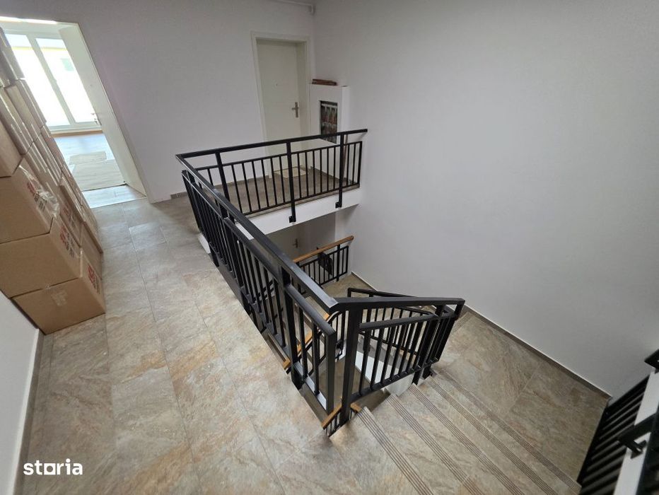 Apartament cu 3 camere tip penthouse, terasa 22mp, Sanpetru