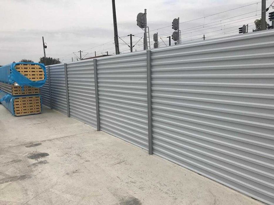 Garduri din panou stil jaluzele, sipca metalica, tabla si alte modele