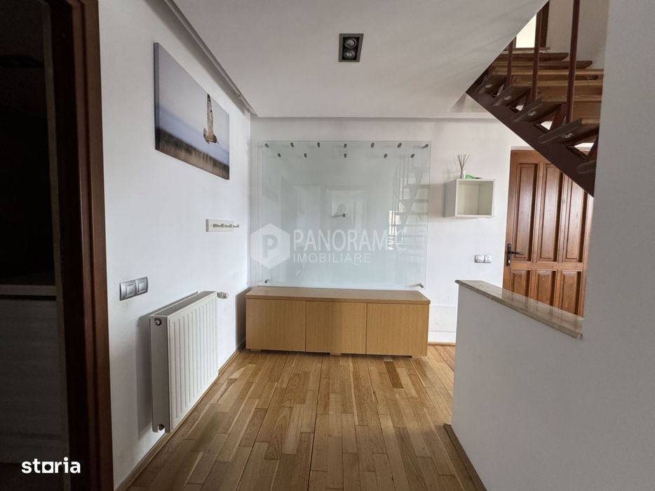 Apartament cu 4 camere Baciu zona Regal