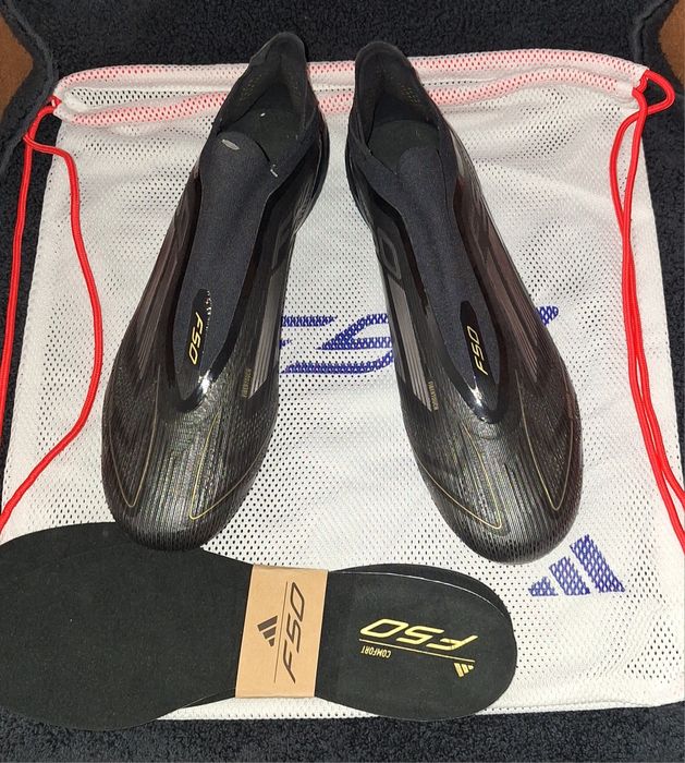 Ghete de fotbal Adidas