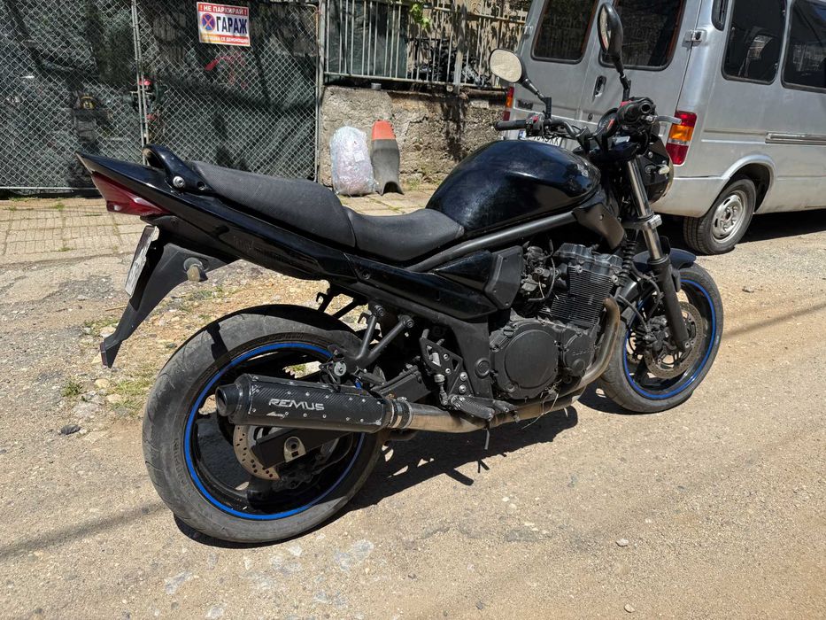 Продавам Suzuki Bandit 650 на части