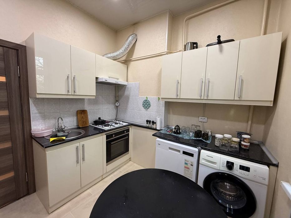 Продается 2х ком квартира, ориентир: Северный вокзал, 52м²