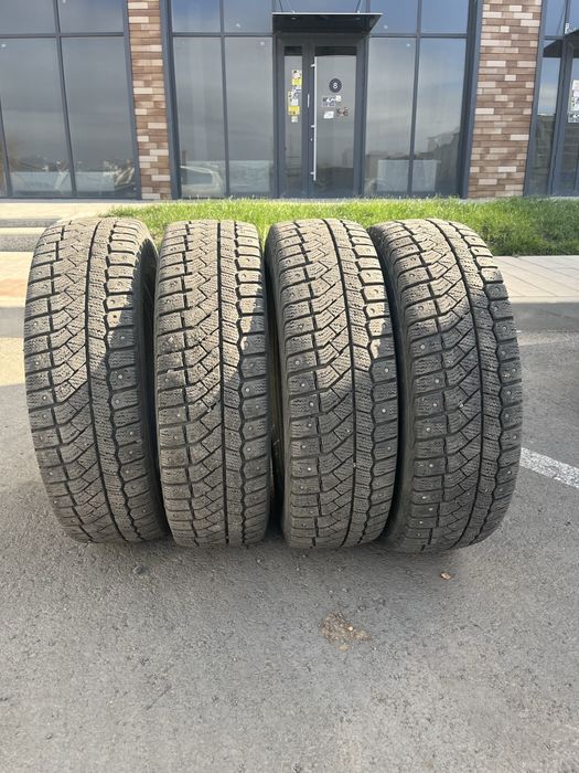 Продам б/у зимние шины 185/70/14