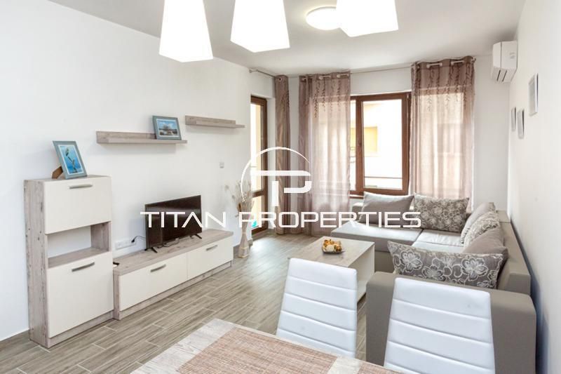 Дава се под наем Двустаен апартамент в Варна, Левски - 70 кв.м за 700 € - Снимка #1