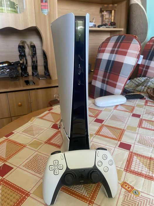 Playstation 5 digital 1TB 1 controller