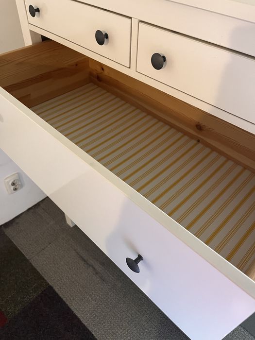 Dulap ikea in stare buna