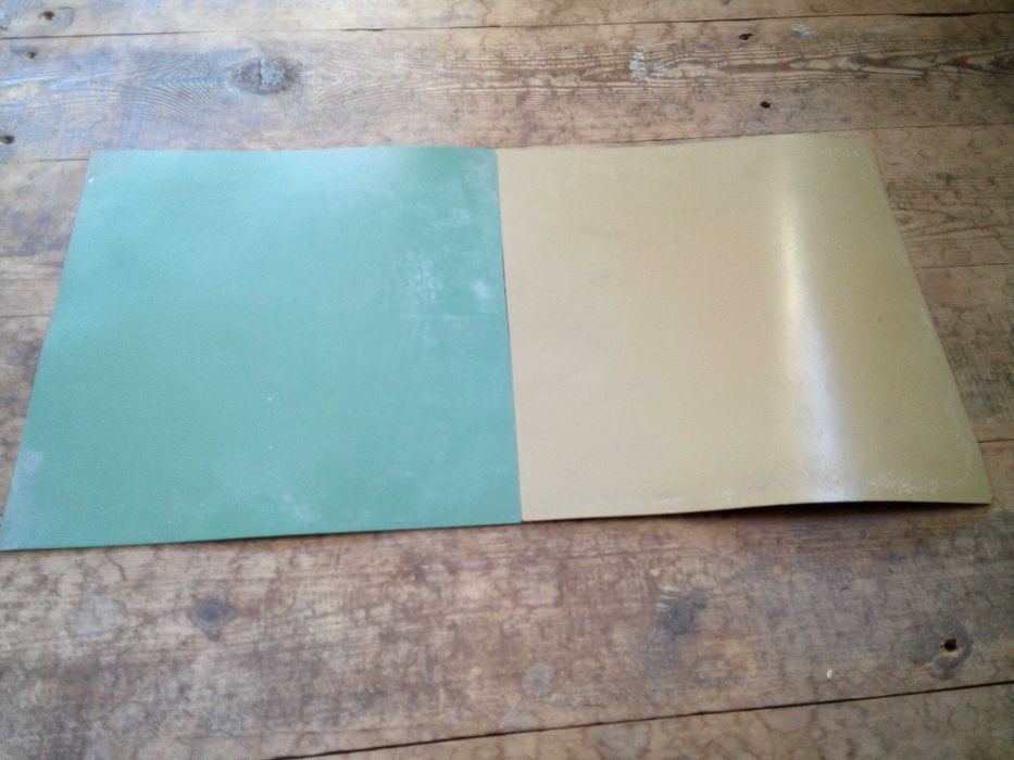 продам плитку ПХВ