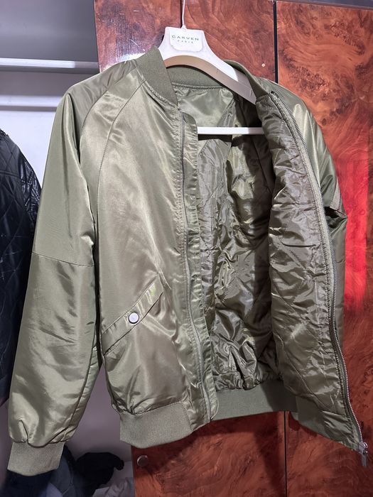 Продам новый ветровка