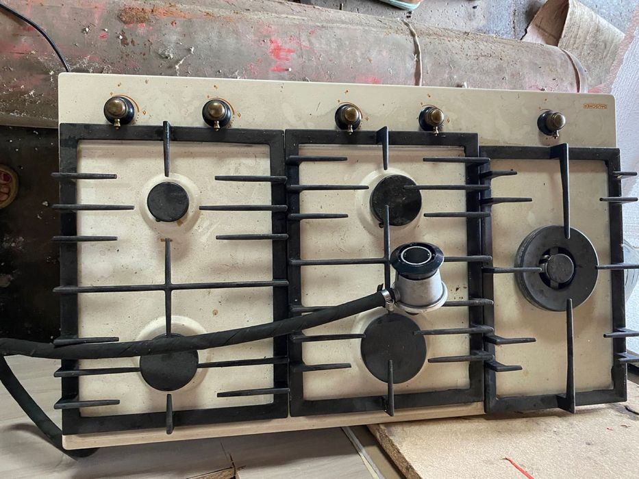 Продам газовую поверхность в рабочем состоянии