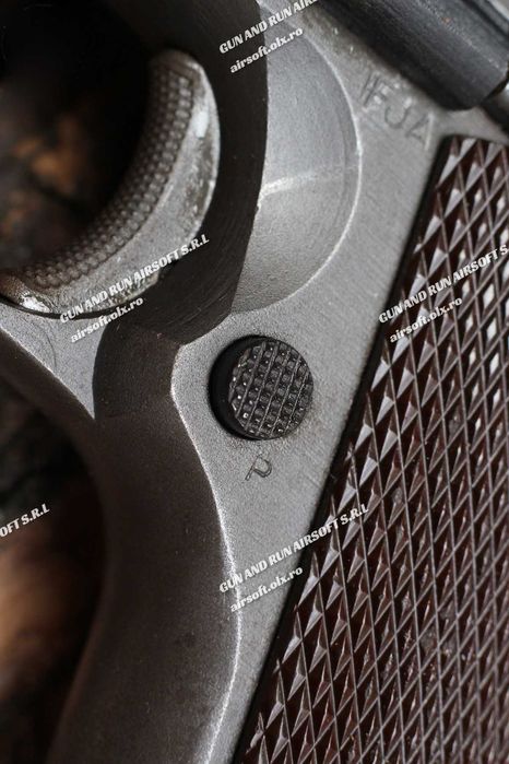 Pistol Airsoft (De Putere Mare 4.5J) Co2 Cu Aer Comprimat - MODEL NOU