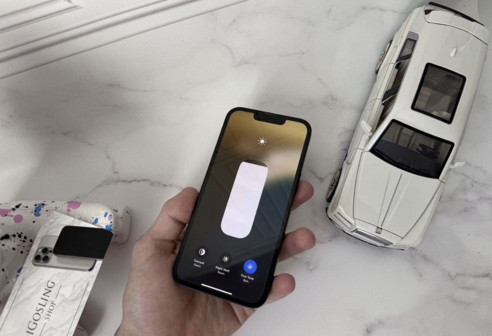 iPhone 13 128Gb с гарантией