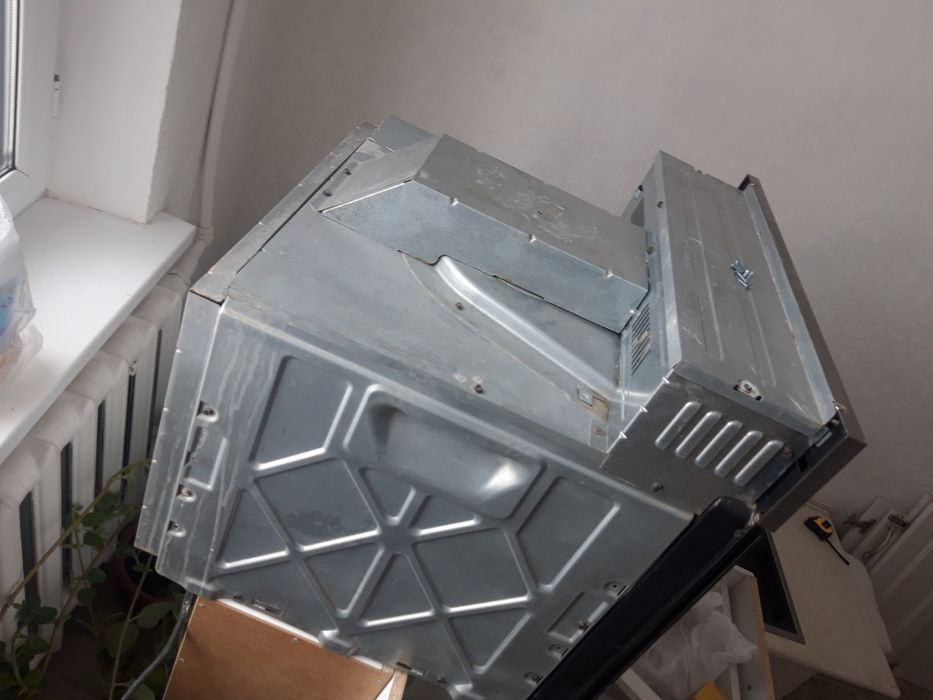 Кухинный   Шкаф  с плиткой.