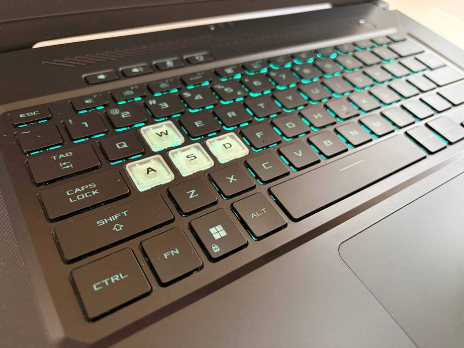 Геймърски лаптоп ASUS TUF Dash F15 FX516PC