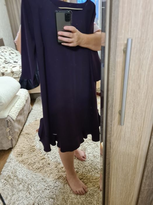 Продам НОВОЕ платье для дам!