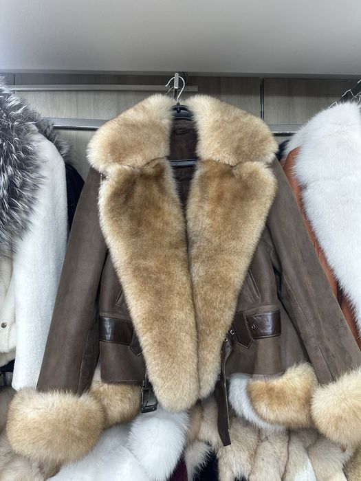 Cojoc cu blana de vulpe lux