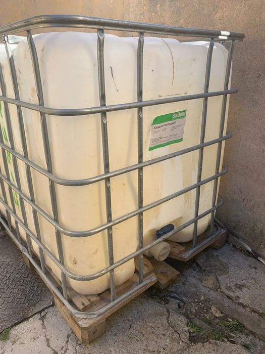 Bazin1000 litri  spalat