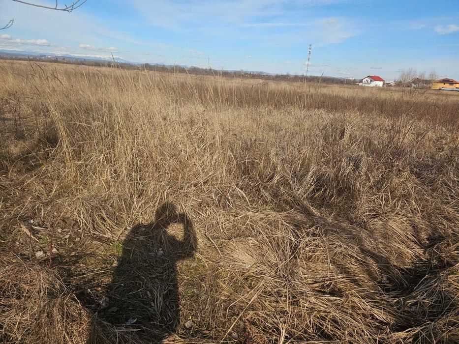 Teren de vânzare în Ulmi, Dâmbovița / ideal pentru investiție/10e-mp