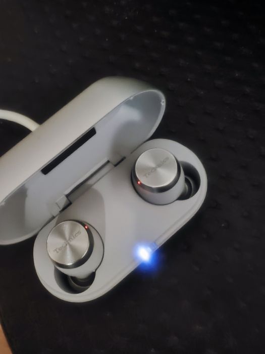 Căști technics EAH-AZ70W