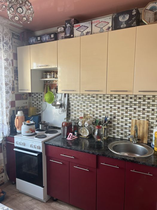 Кухонный гарнитур б/у