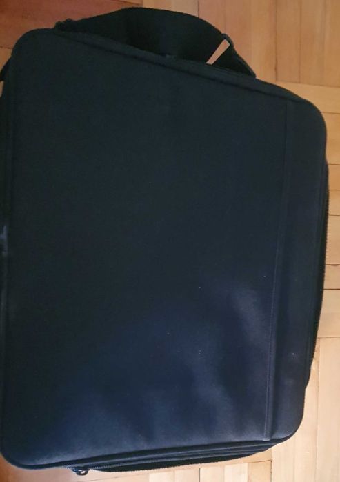 Geanta pentru laptop si documente