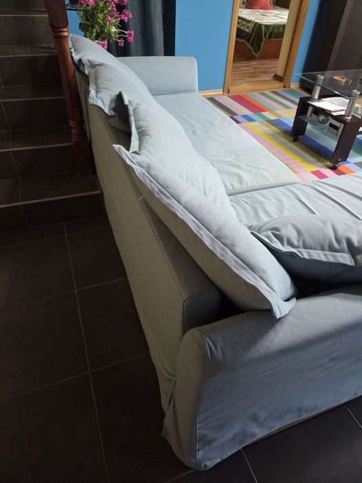 Canapea baby blue  Ikea
