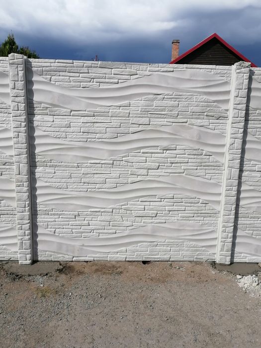 Gard din plăci de beton