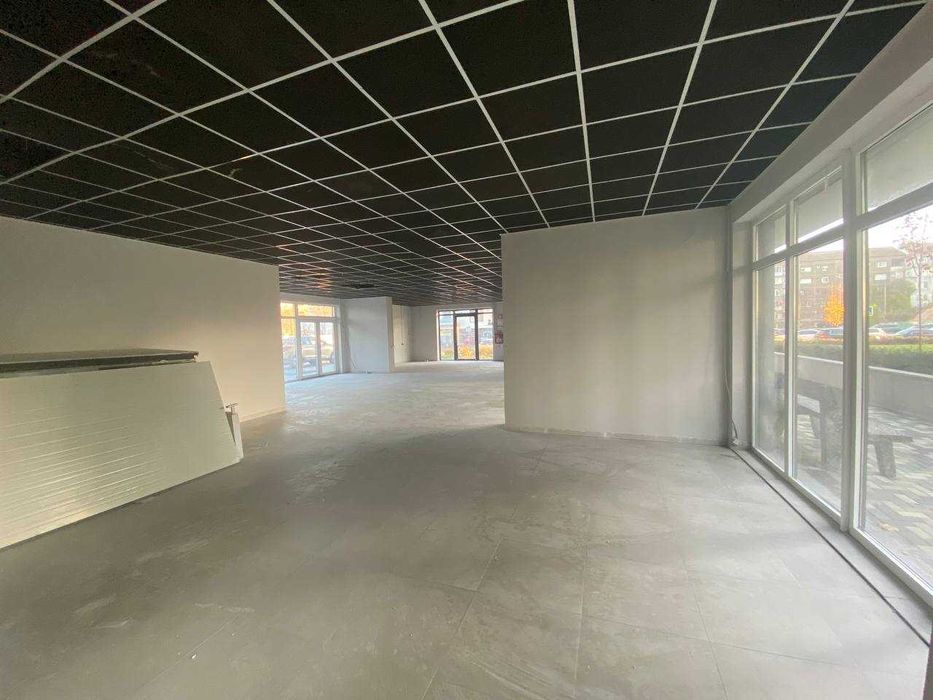 De Inchiriat Spatiu Comercial, 220 mp, Nufarul, GrandHill [proprietar]