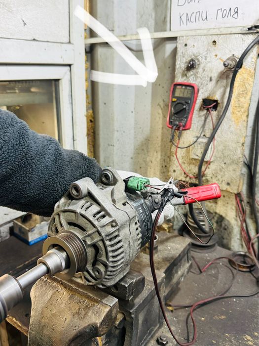 Toyota Carina E/ Генератор Бошивский