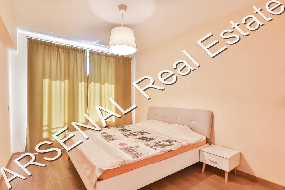 Дава се под наем Тристаен апартамент в София, Изгрев - 185 кв.м за 1450 € - Снимка #3