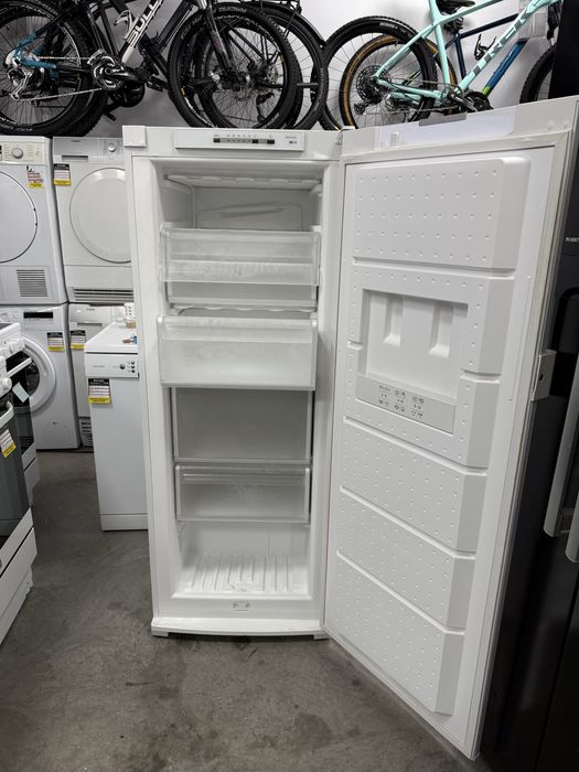 Фризер Siemens GS26V430 в отлично състояние.