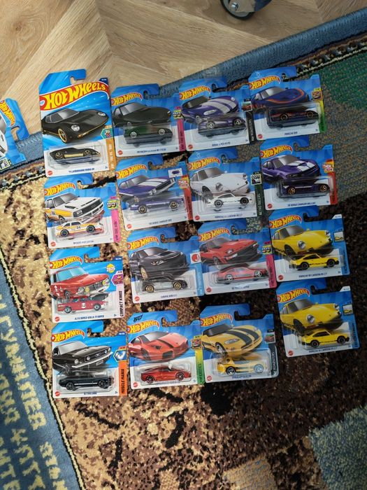 Hotwheels хотвилс