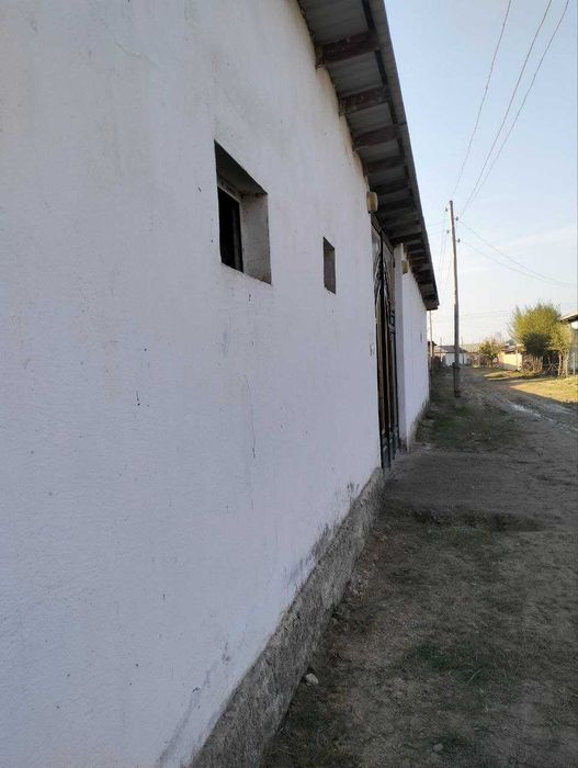 Uy Sotiladi!

 Manzil: Yangiyo‘l tumani, sport litseyi yaqinida.