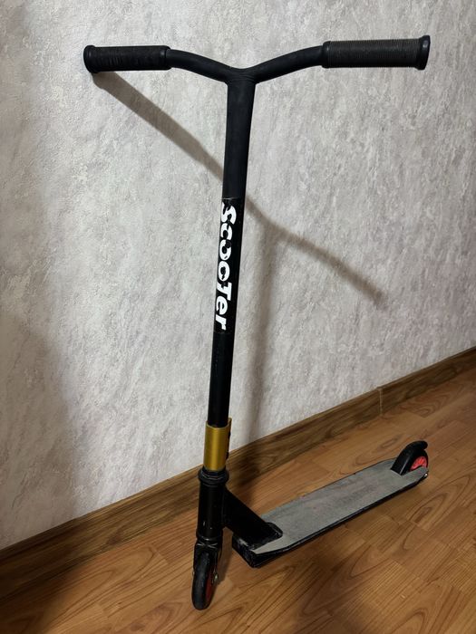 Трюковой самокат Scooter