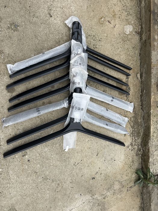 Picioare TV si alte accesorii