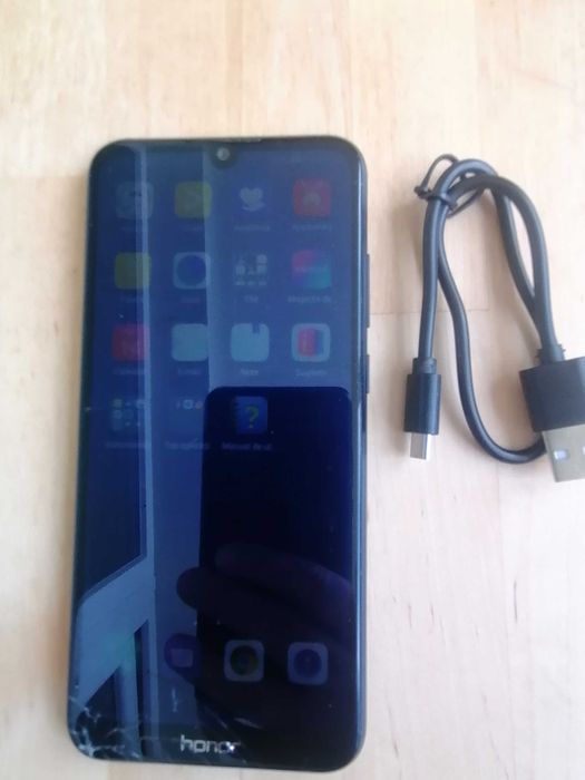 TELEFON SMARTPHONE HONOR 8A Dual SIM, Liber de rețea, Funcțional  + Cablu -  Display spart