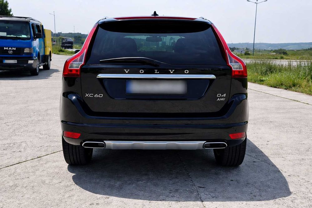 Volvo XC60 Luxury Edition MY17 – D4 AWD AT6 2.4 diesel