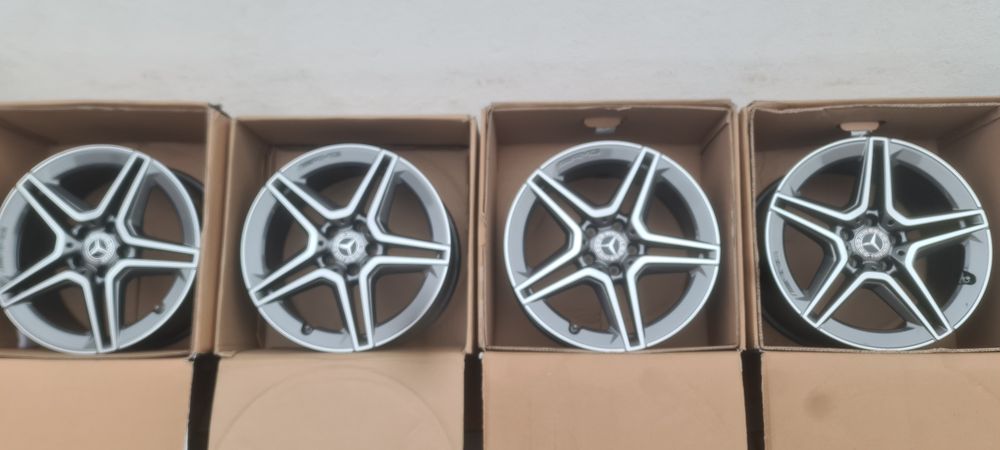 Jante r 18 originale mercedes a class,b class,CLA,vito,v class AMG