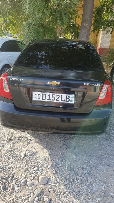 Layette 2 pozitsiya 1.8  Srochni sotiladi
