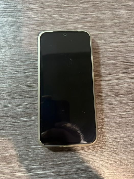 Продам телефон realme