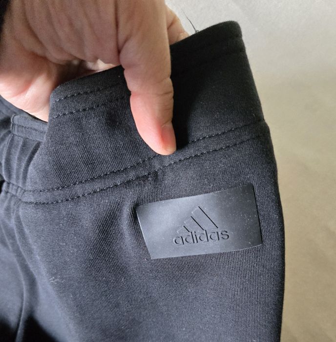 Долнище Adidas С-М размер