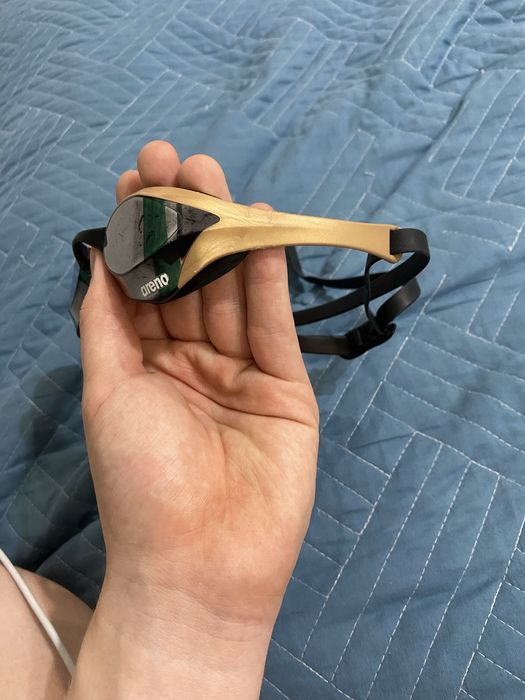 Arena Cobra Ultra Swipe Mirror