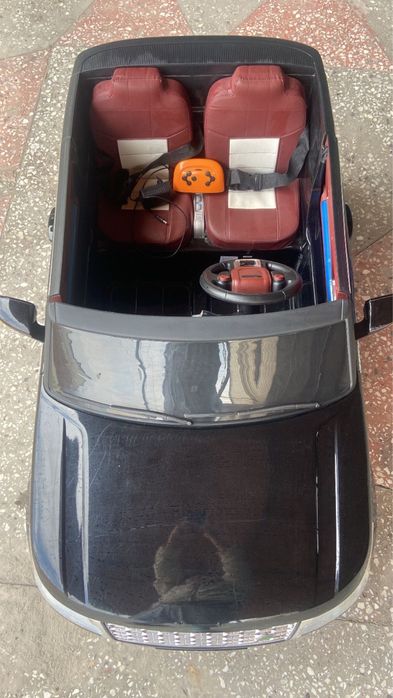 продается электромобиль