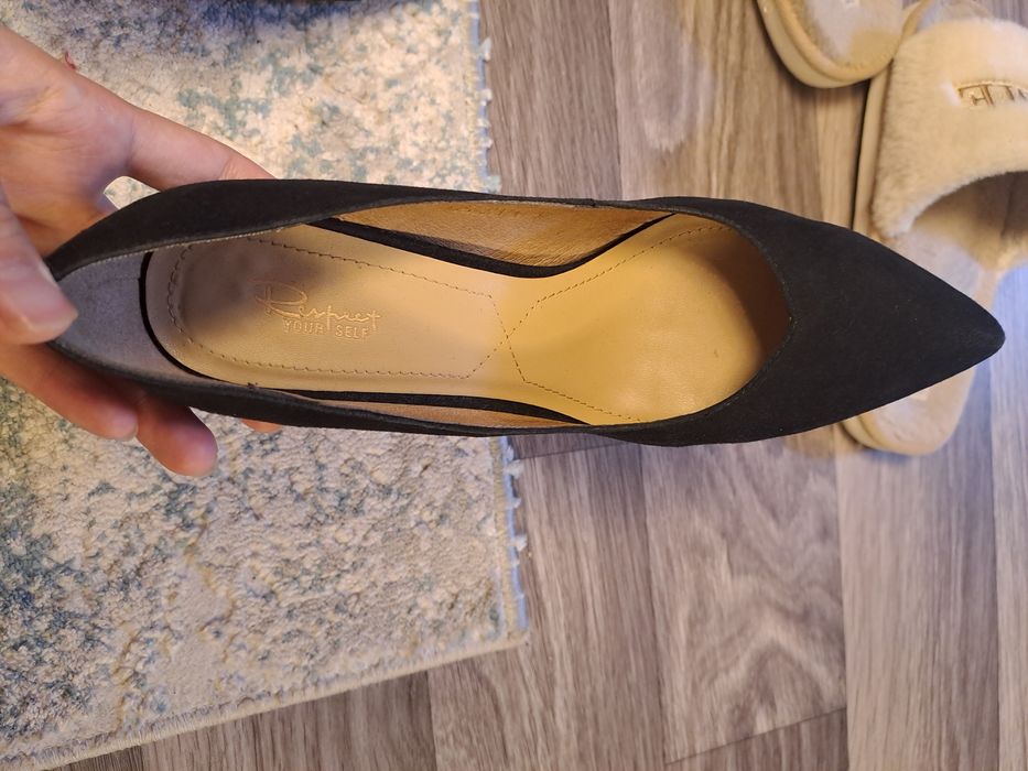 Замшевые туфли Respect your self